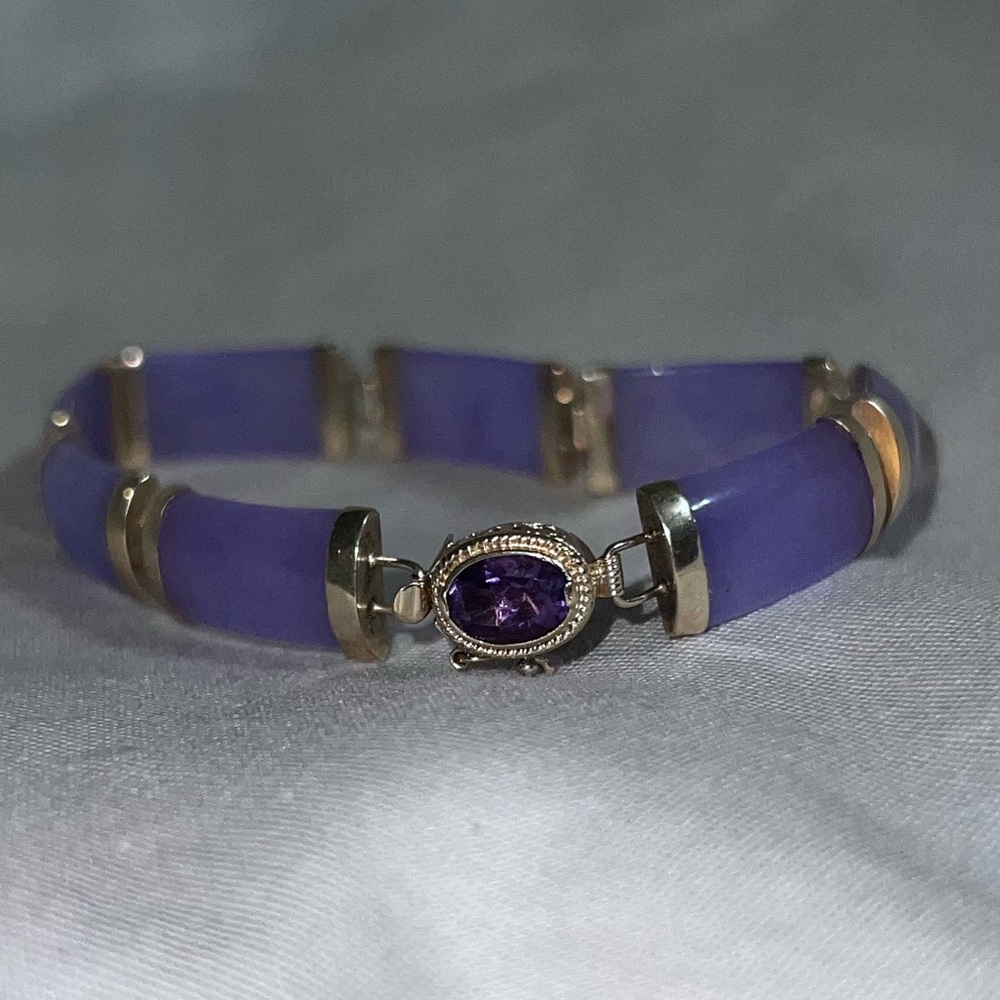 14k Gold Jade and Amethyst Bracelet
